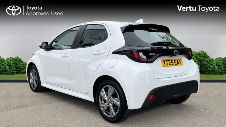 Toyota Yaris 1.5 Hybrid Icon 5dr CVT Hybrid Hatchback